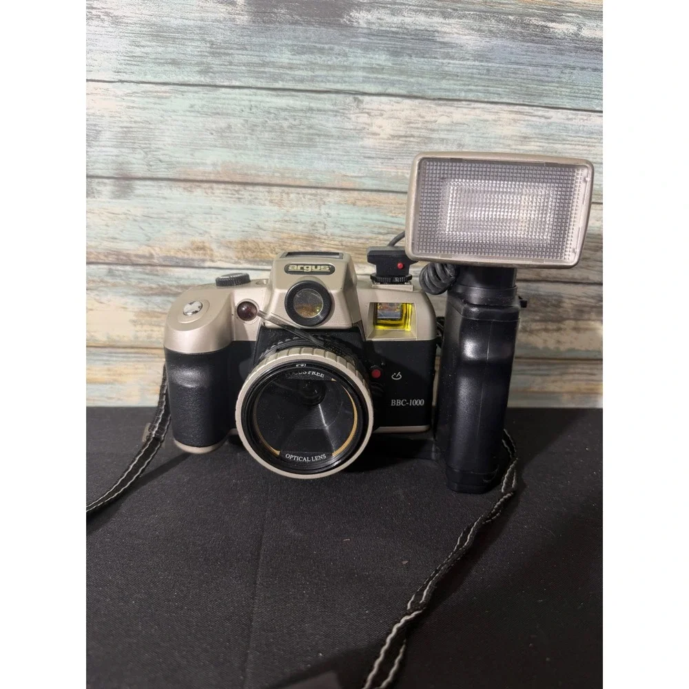 Argus BBC-1000 35mm Film Camera Champagne Black Good Focus Free Motor Drive
